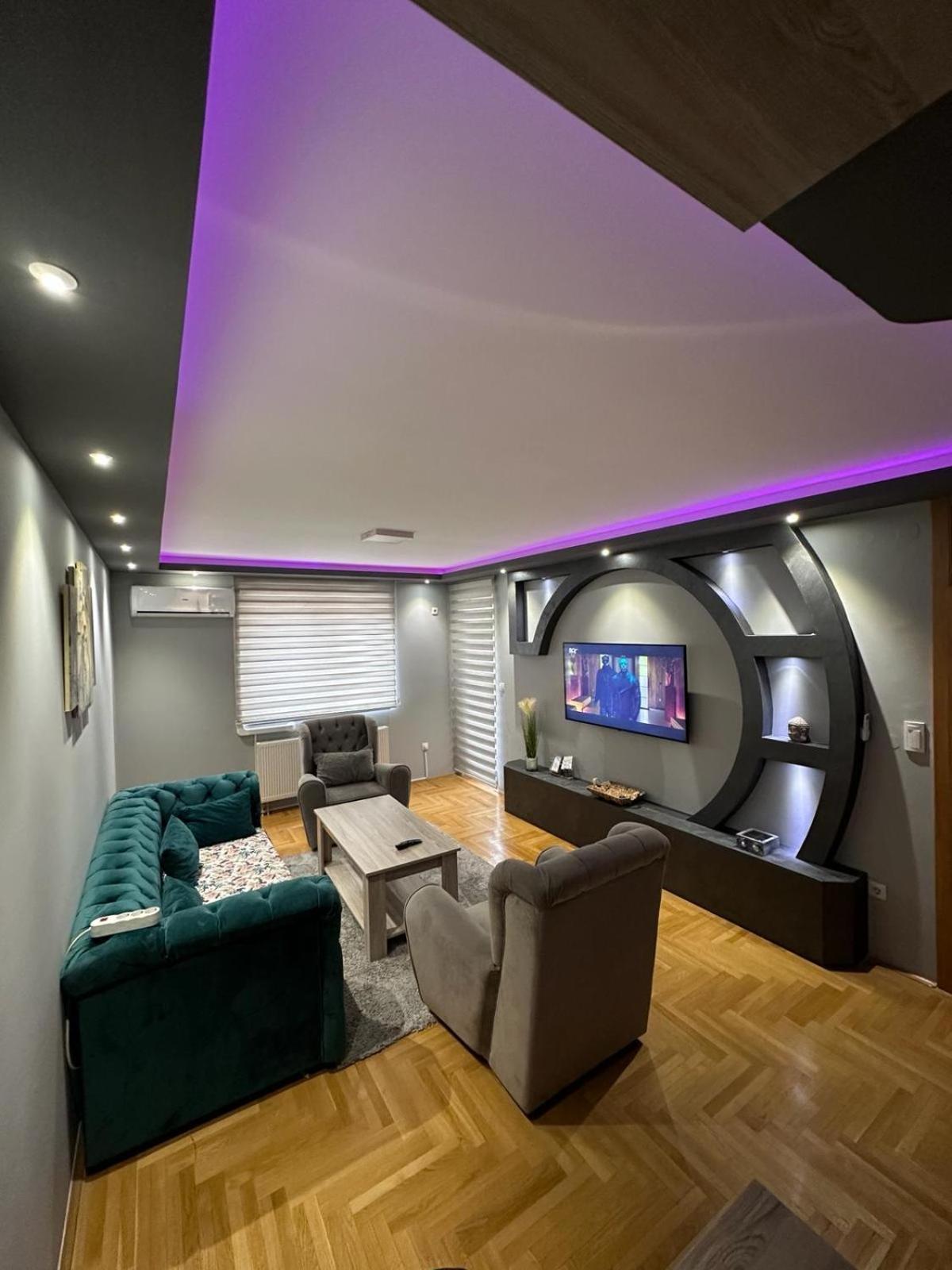 Apartamento Apartman Lux S&V 1 Lukavica Istocno Sarajevo Hilandarska Centar Exterior foto