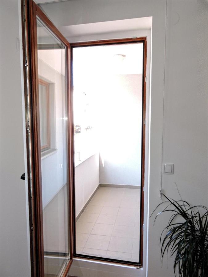Apartamento Apartman Lux S&V 1 Lukavica Istocno Sarajevo Hilandarska Centar Exterior foto