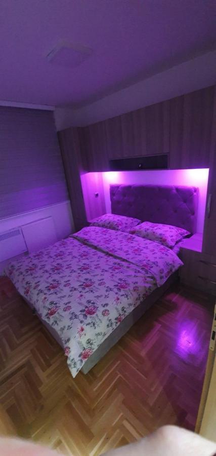 Apartamento Apartman Lux S&V 1 Lukavica Istocno Sarajevo Hilandarska Centar Exterior foto